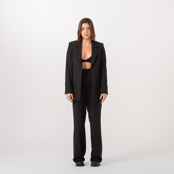 AURA BLACK SUIT