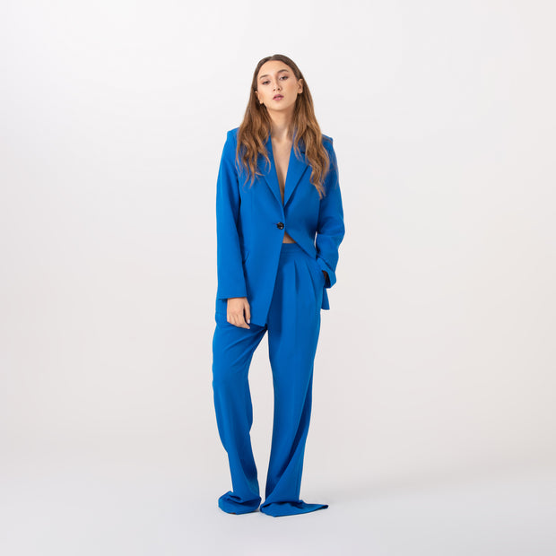 AURA BLUE SUIT